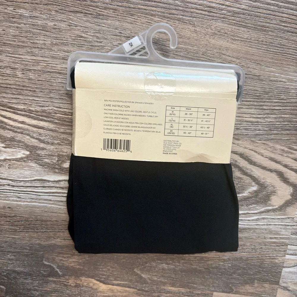 Bobbie Brooks Black Ladies Leggings 2X NWT